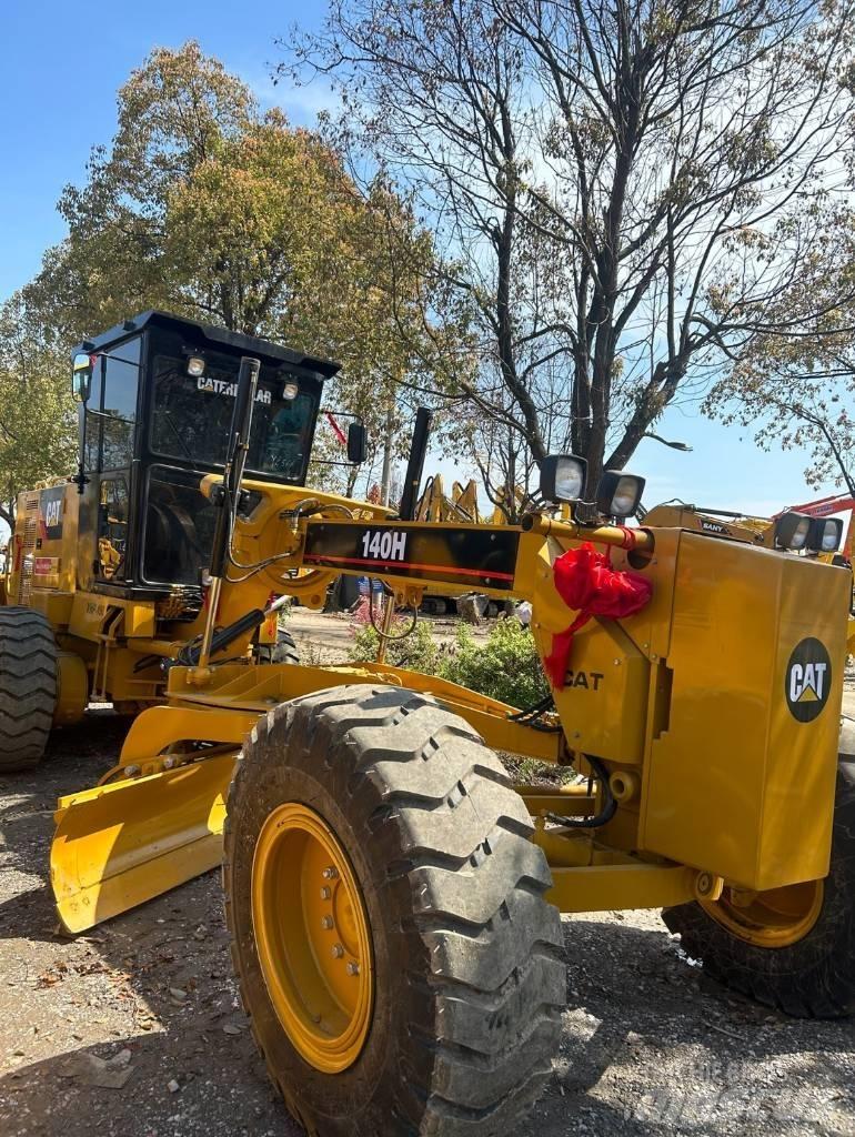 CAT 140 H Motoniveladoras