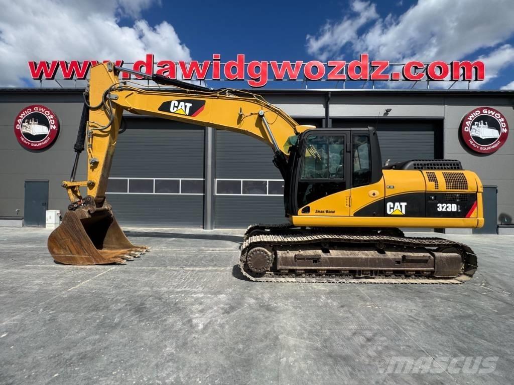 CAT 323 D Escavadoras de rastos