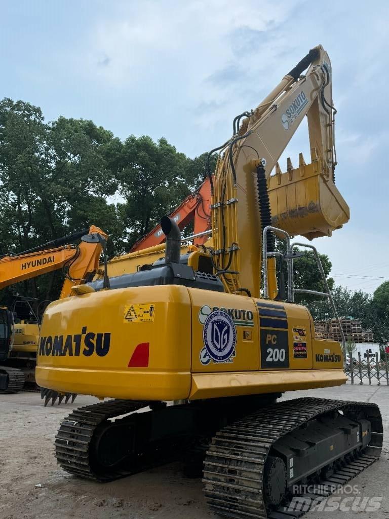 Komatsu PC 200-8 Escavadoras de rastos