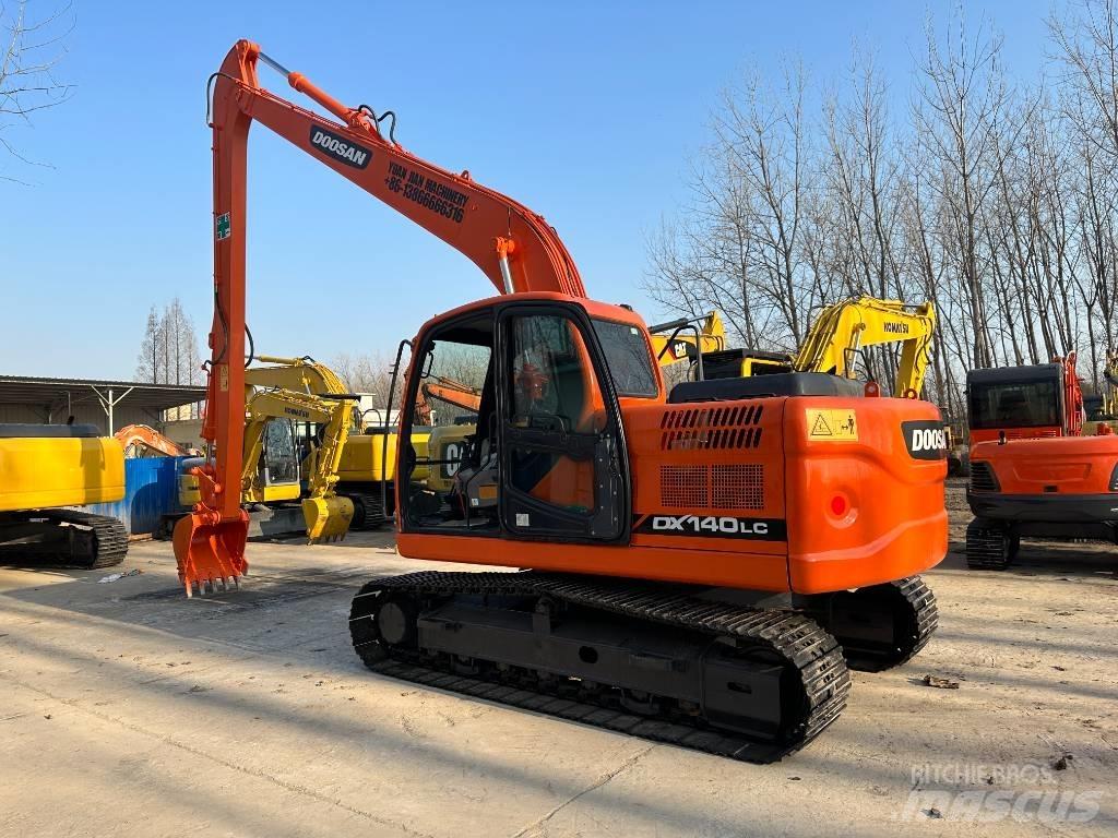 Doosan DX140 Mini Escavadoras <7t