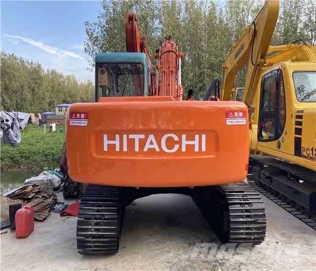 Hitachi EX120 Escavadoras de rastos