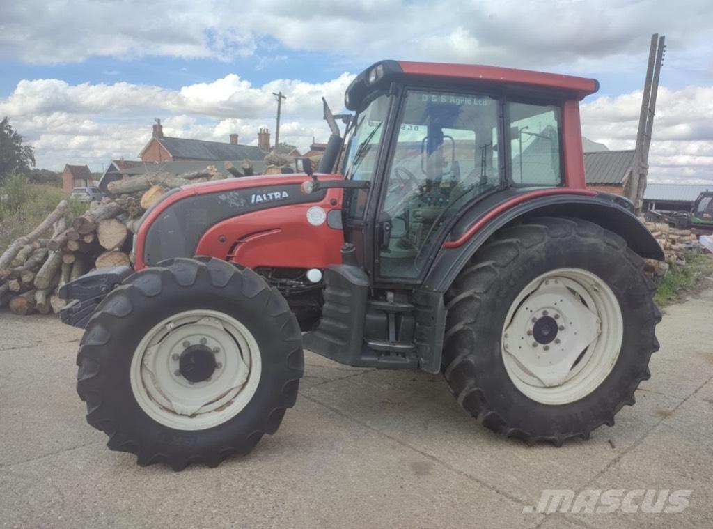Valtra N 101 Tratores Agrícolas usados