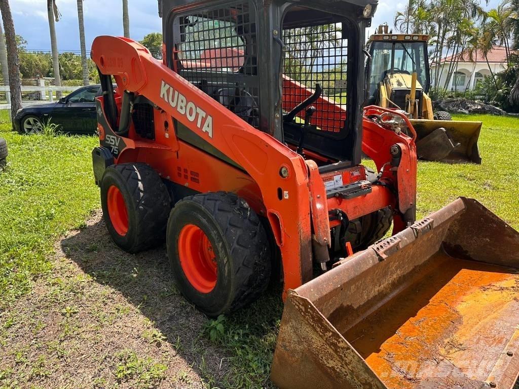 Kubota SSV 75 Carregadoras de direcção deslizante