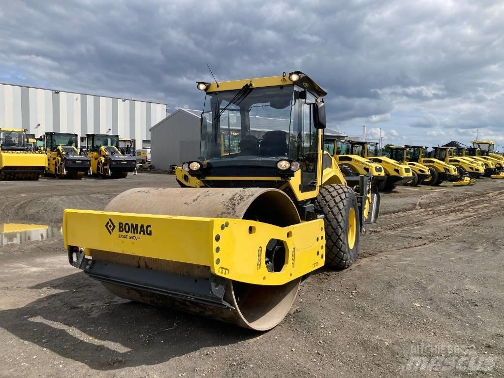 Bomag BW 213 DH-5 Cilindros Compactadores monocilíndricos