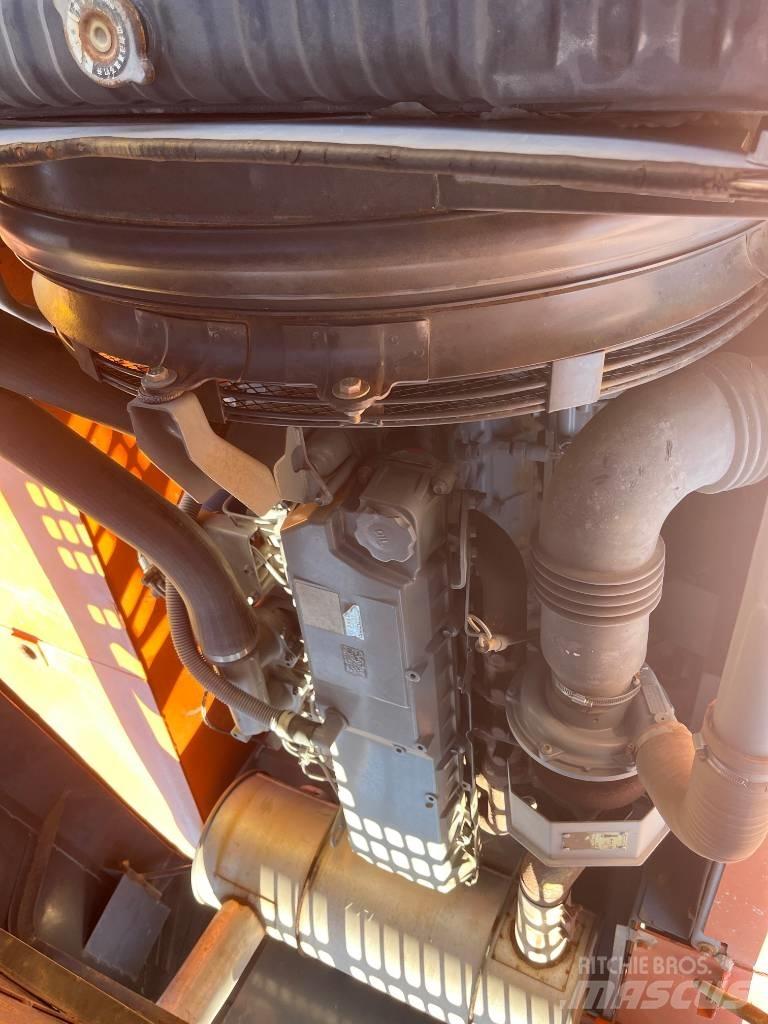 Hitachi ZX 350 Escavadoras de rastos