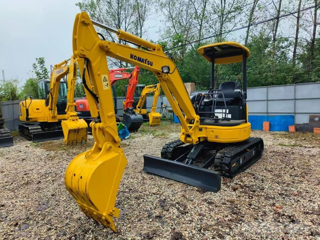 Komatsu PC 30 Mini Escavadoras <7t
