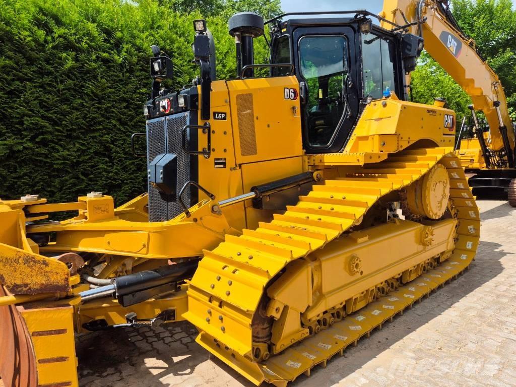 CAT D 6 LGP Dozers - Tratores rastos