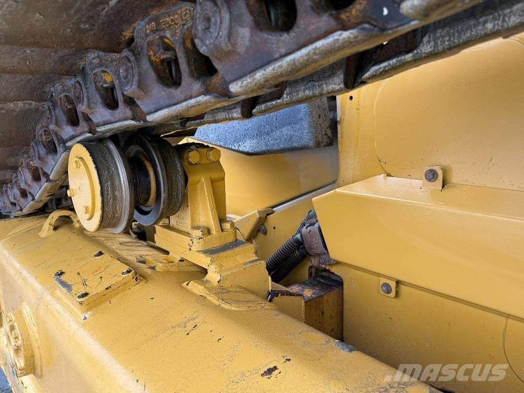 CAT D 6 LGP Dozers - Tratores rastos