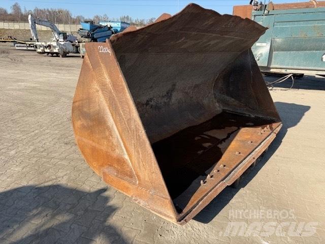 Doosan DL 400 Baldes
