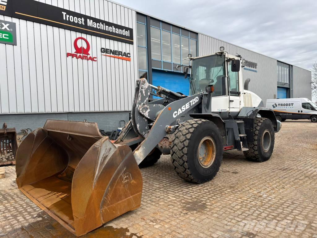 CASE 721 D Pás carregadoras de rodas