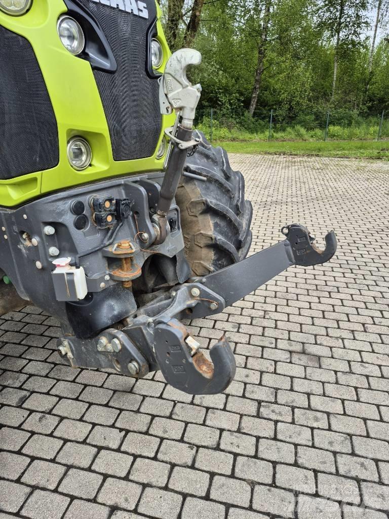 CLAAS Axion 850 Tratores Agrícolas usados