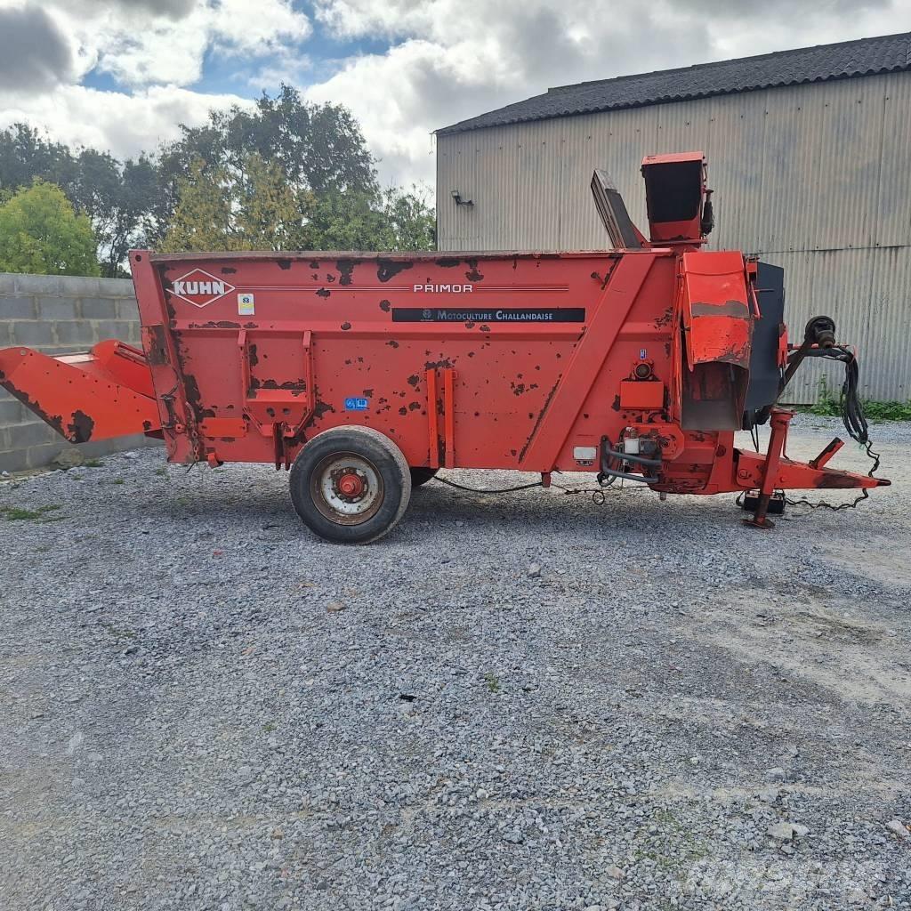 Kuhn PRIMOR 5060 Cortadores, moinhos e desenroladores de fardos