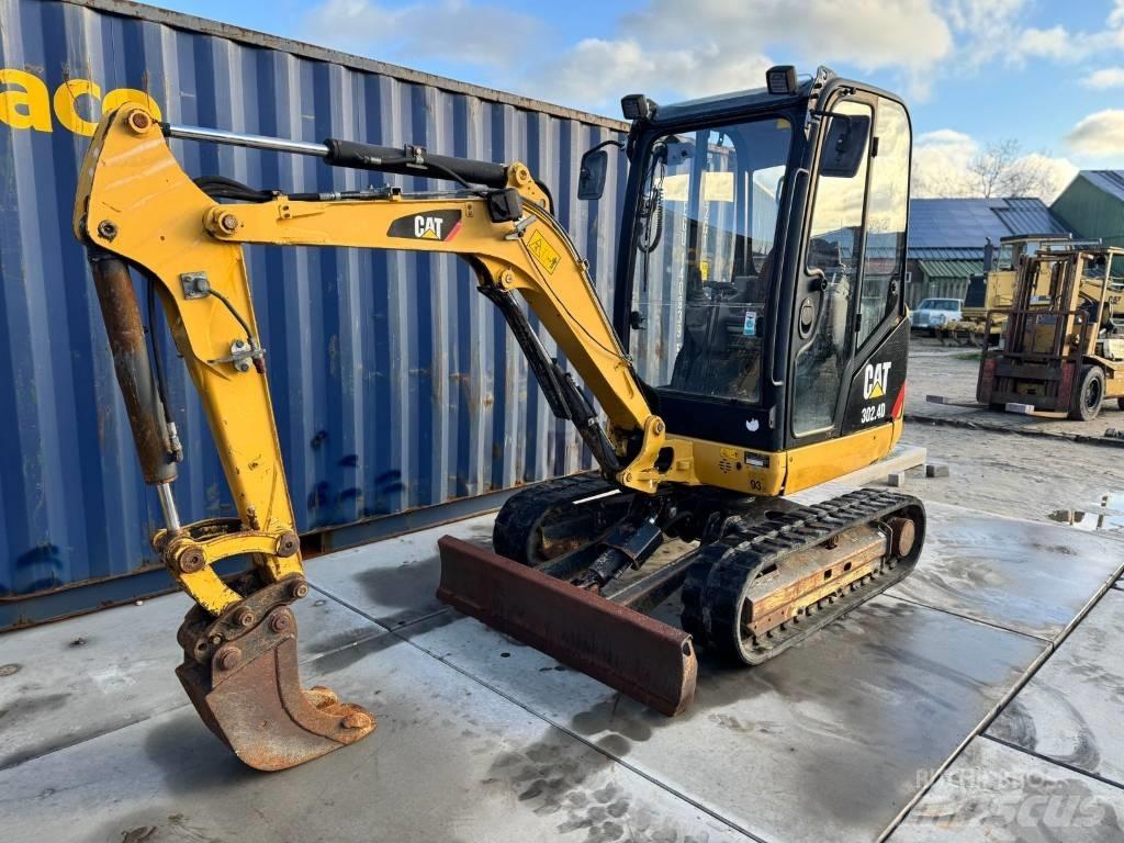 CAT 302.4 D Mini Escavadoras <7t