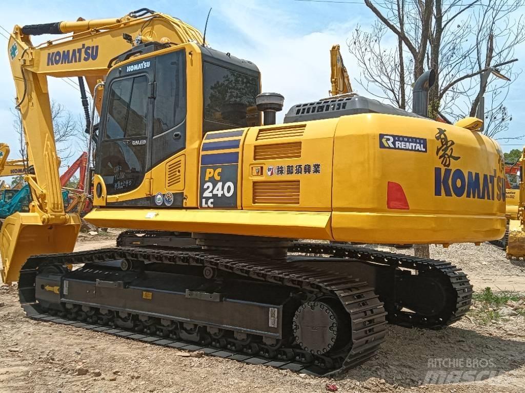 Komatsu PC 240-8 Escavadoras de rastos