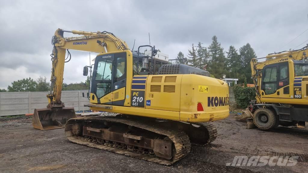 Komatsu PC210 LCi‑10 Escavadoras de rastos