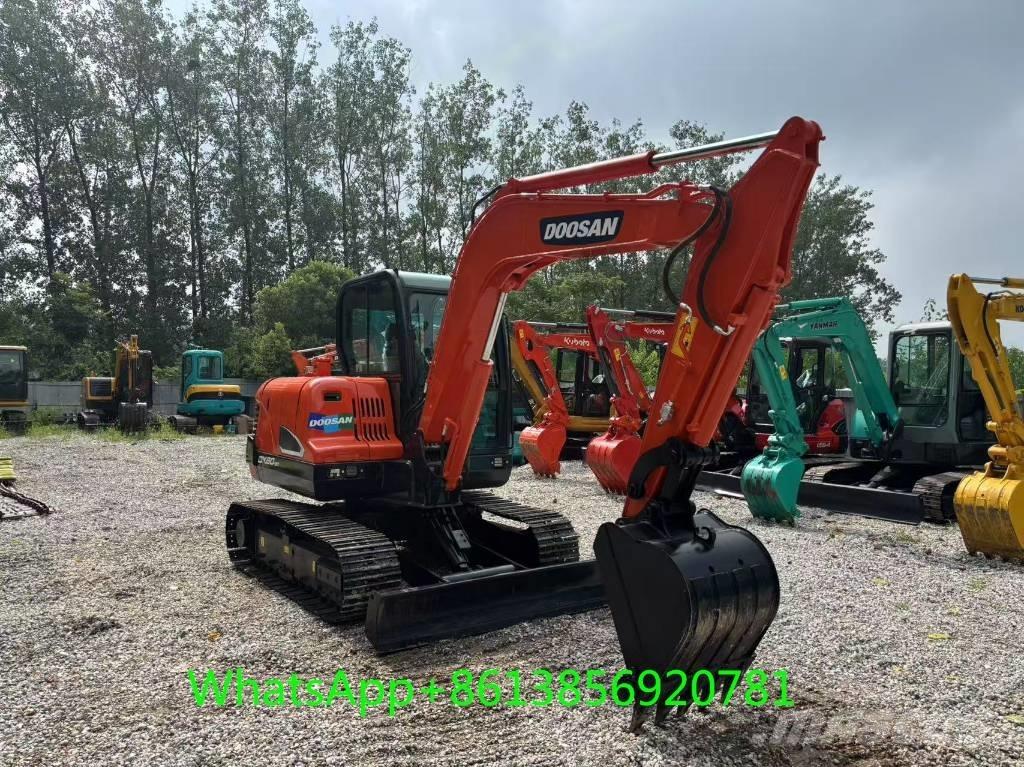 Doosan DX 60 Mini Escavadoras <7t