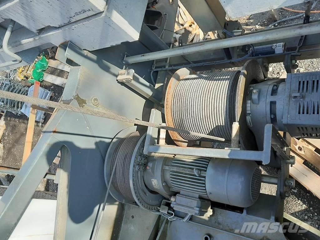 Liebherr 81k Outras gruas