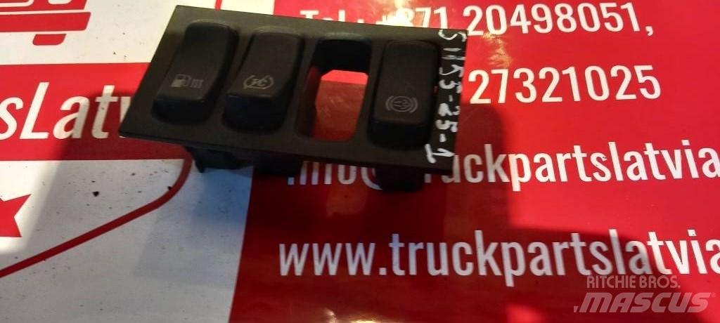 Scania R 420.   1741914 Cabins and interior