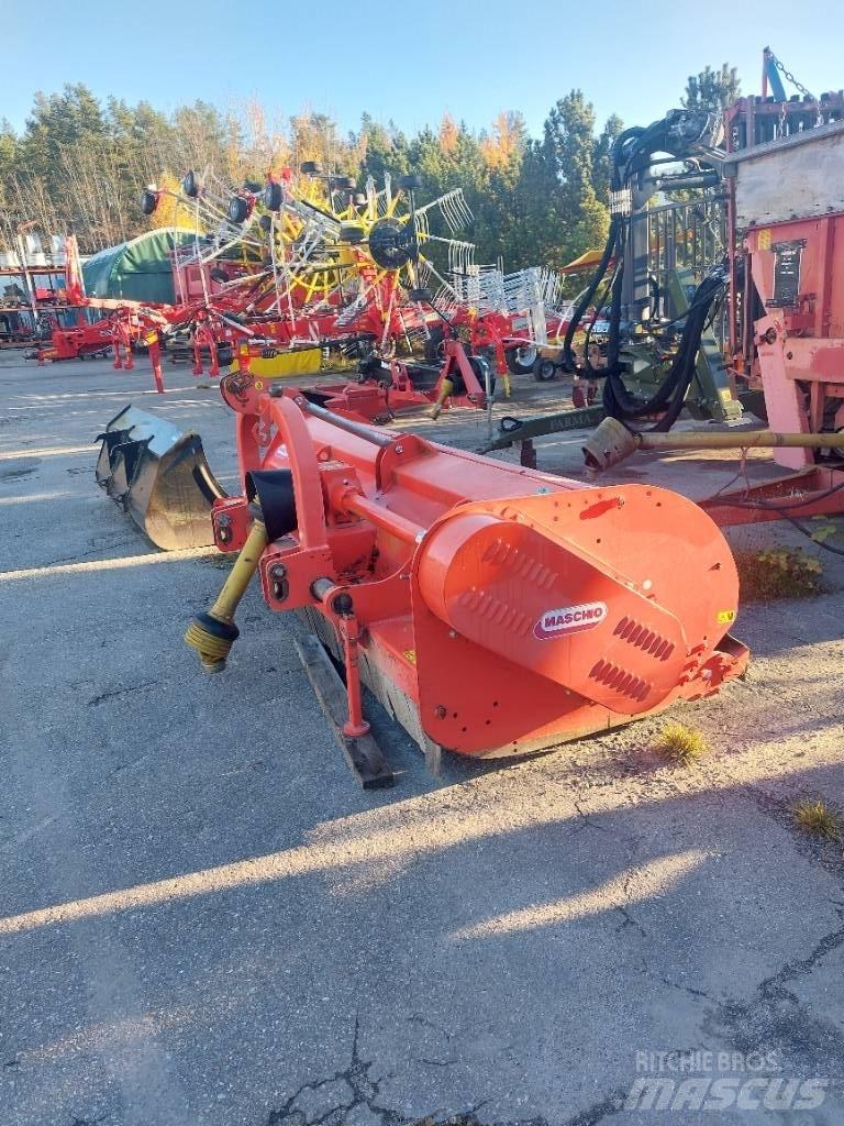Maschio Tornado 280 Gadanheiras e cortadores de folhas para pastos
