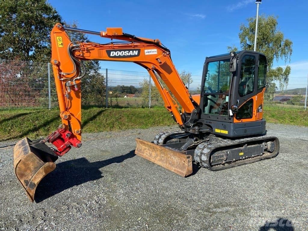 Doosan DX63-3 Escavadoras de rastos