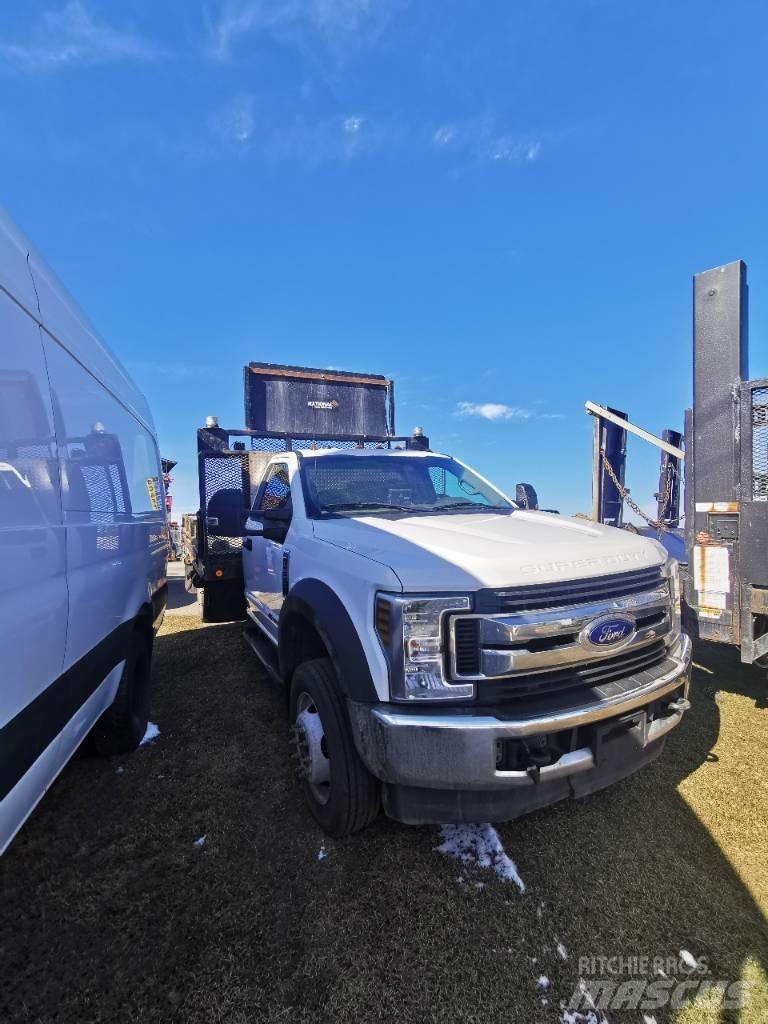 Ford F 550 XLT Camiões estrado/caixa aberta