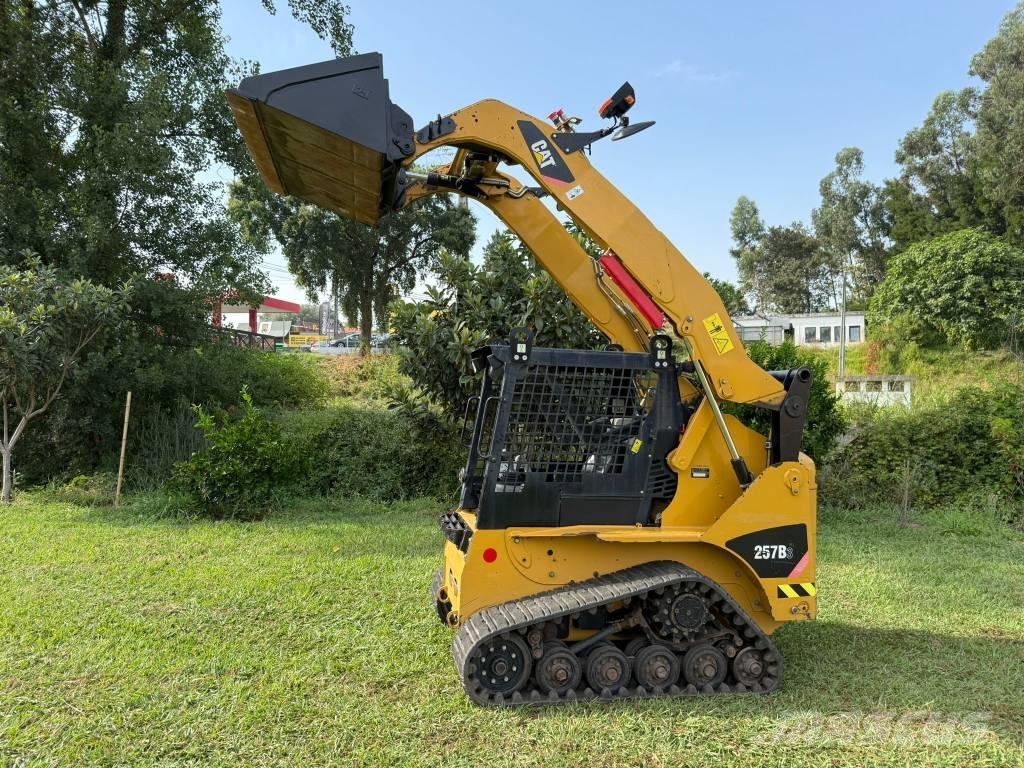 CAT 257 B Pás Carregadoras de rastos