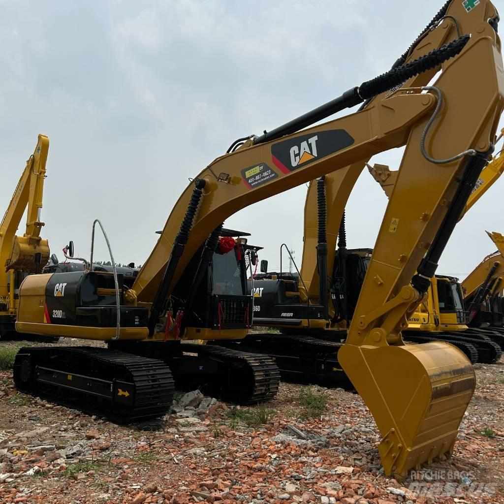 CAT 320D2L Escavadoras de rastos