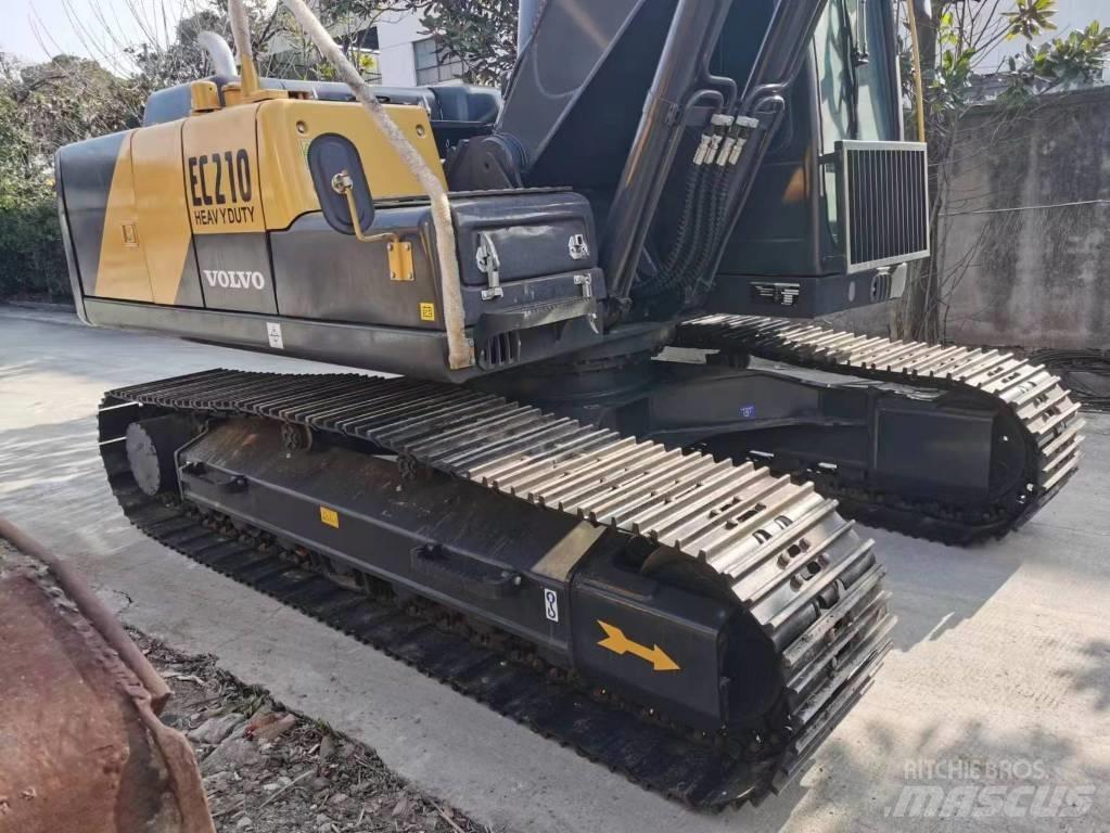 Volvo EC 210 B LC Escavadoras de rastos