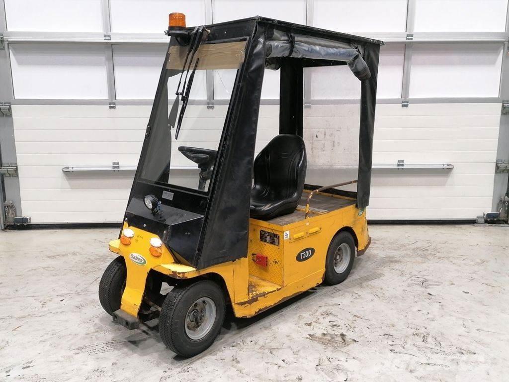 Bradshaw T300 Tractores (camiões)