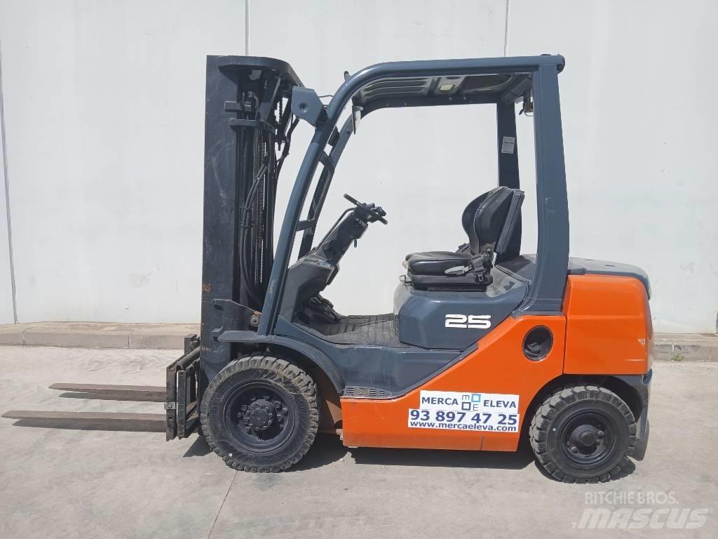 Toyota 02-8FDF25 Empilhadores Diesel