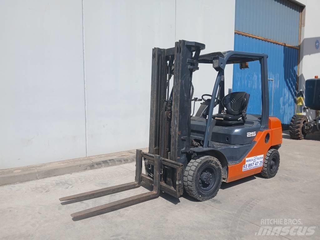 Toyota 02-8FDF25 Empilhadores Diesel