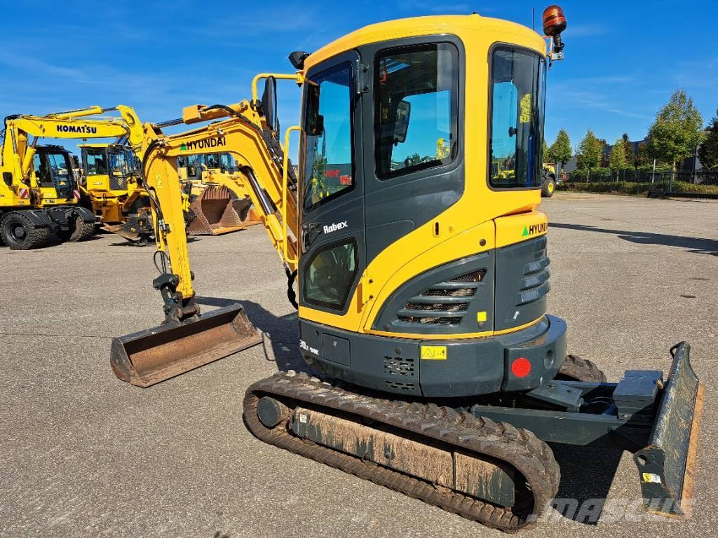 Hyundai R30 Z-9AK Mini Escavadoras <7t
