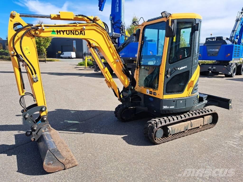Hyundai R30 Z-9AK Mini Escavadoras <7t