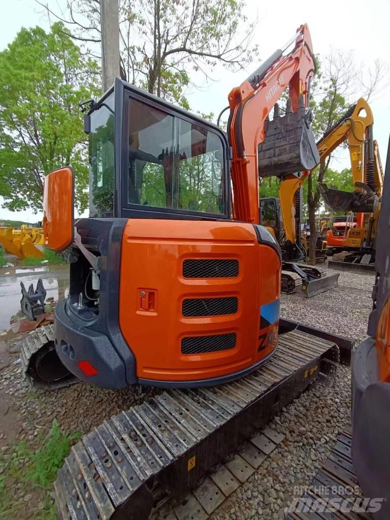 Hitachi ZX 55 UR Mini Escavadoras <7t
