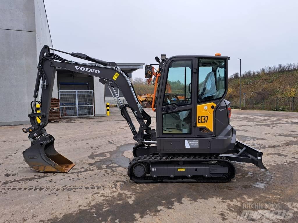 Volvo EC 37 F Mini Escavadoras <7t