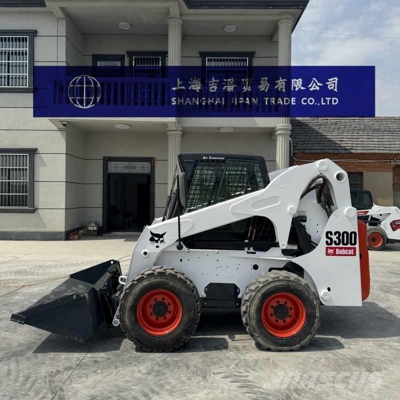 Bobcat S 300 Carregadoras de direcção deslizante