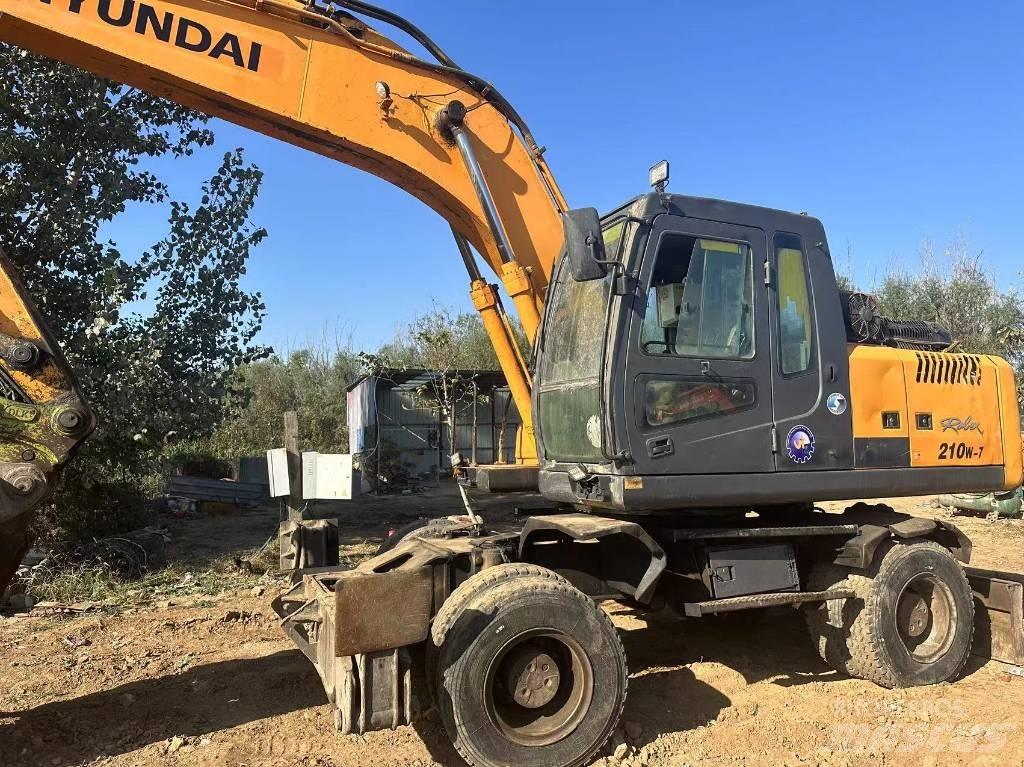 Hyundai R210W-9 Escavadoras de rodas