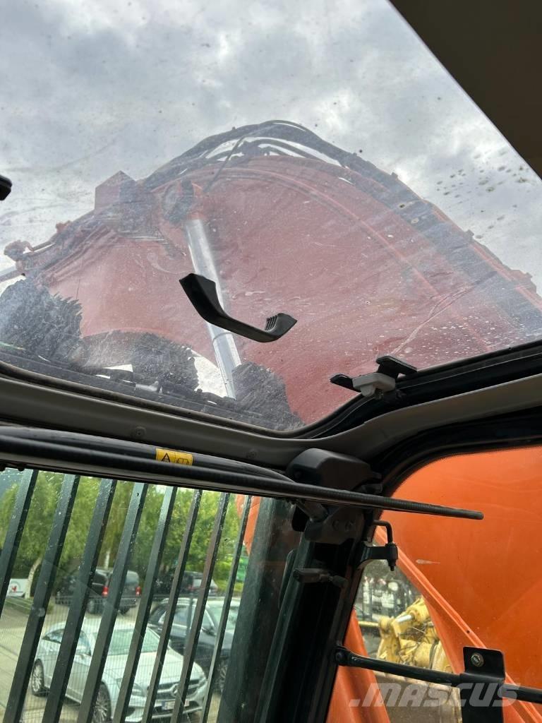 Hitachi ZX300LC-5 Escavadoras de rastos