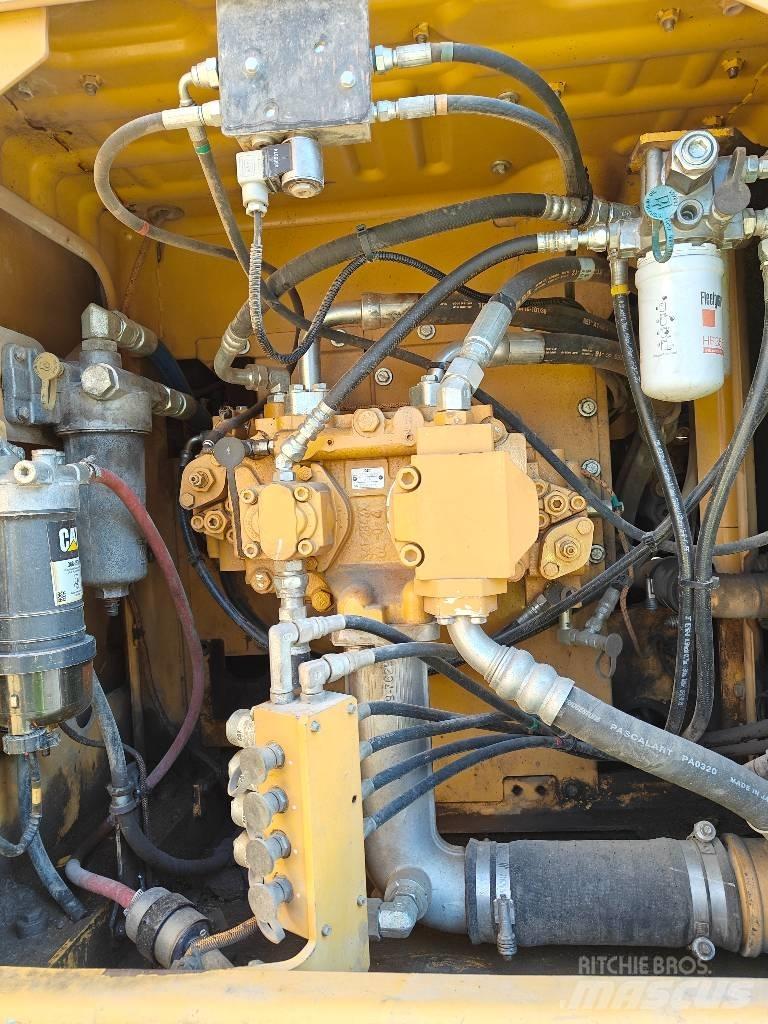 CAT 320 EL Escavadoras de rastos