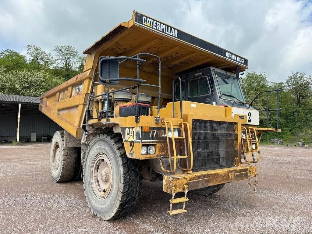CAT 771D Camiőes dumper basculantes rígidos