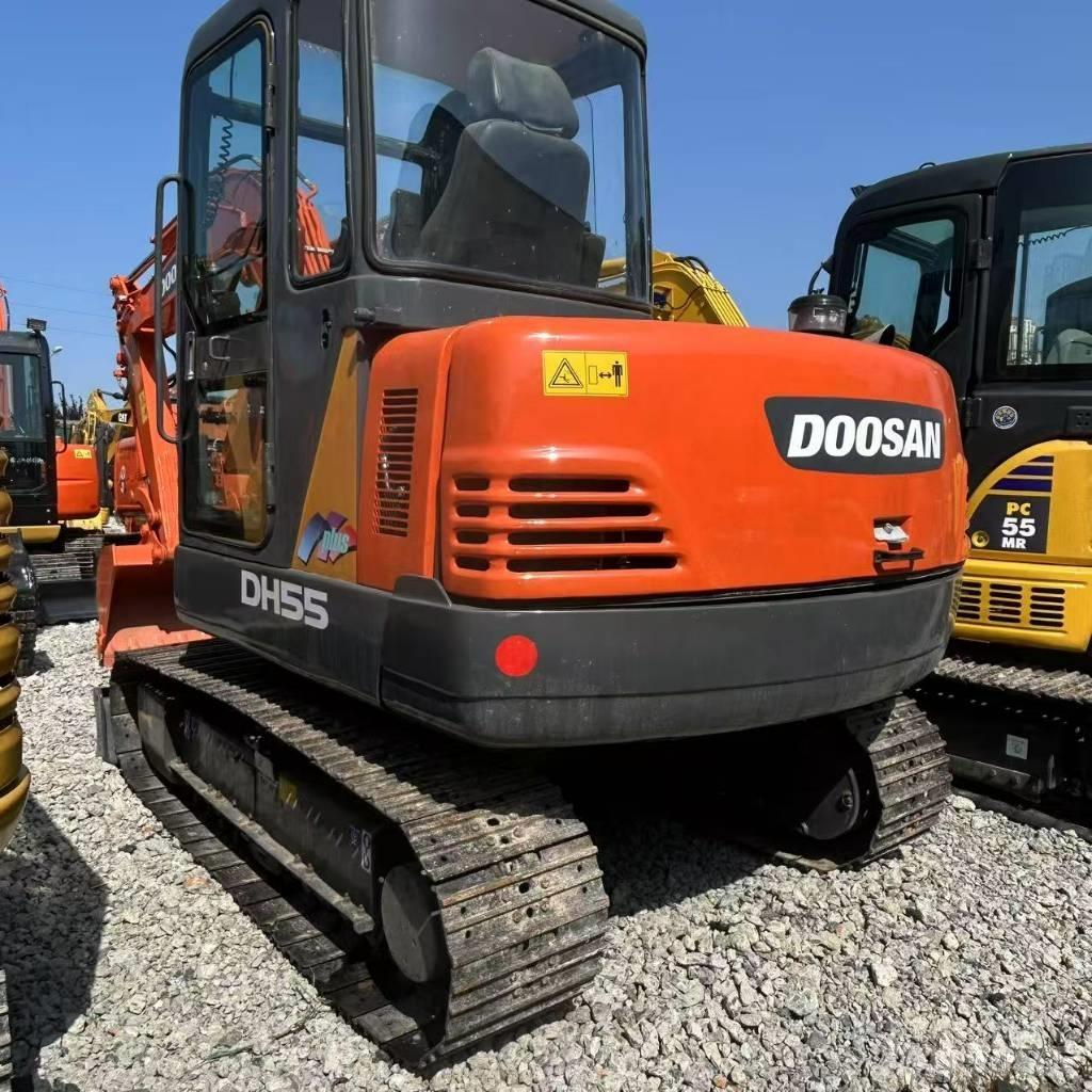 Doosan 55 Escavadoras de rastos