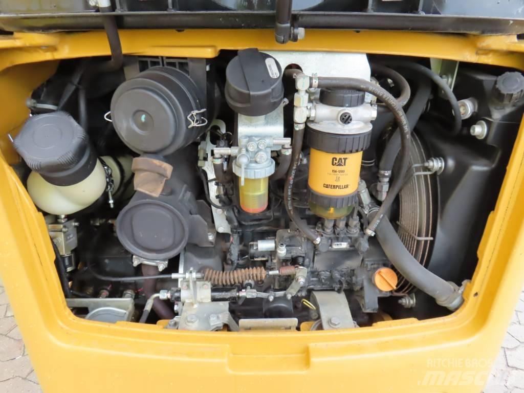CAT 301.7 D Mini Escavadoras <7t