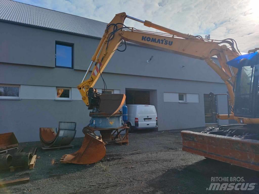 Komatsu PW 130ES-6K Escavadoras de rodas