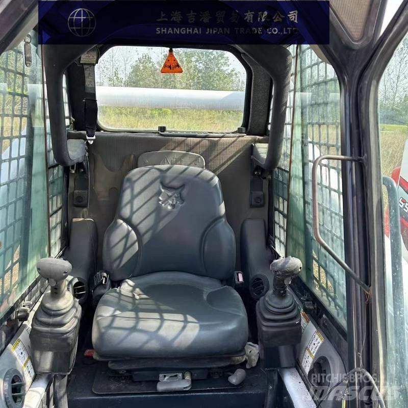 Bobcat S 330 Carregadoras de direcção deslizante
