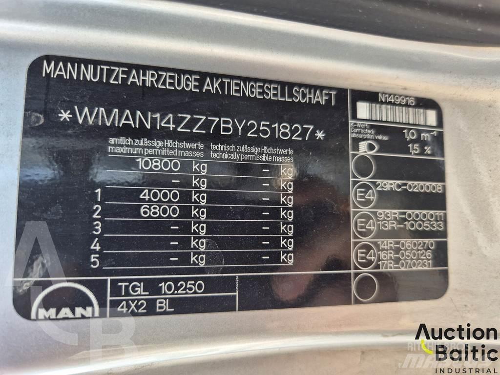 MAN TGL10.250 Camiões de Transporte Auto