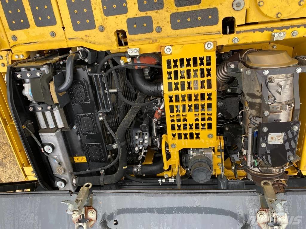 Komatsu PC240LC-10 Escavadoras de longo alcance