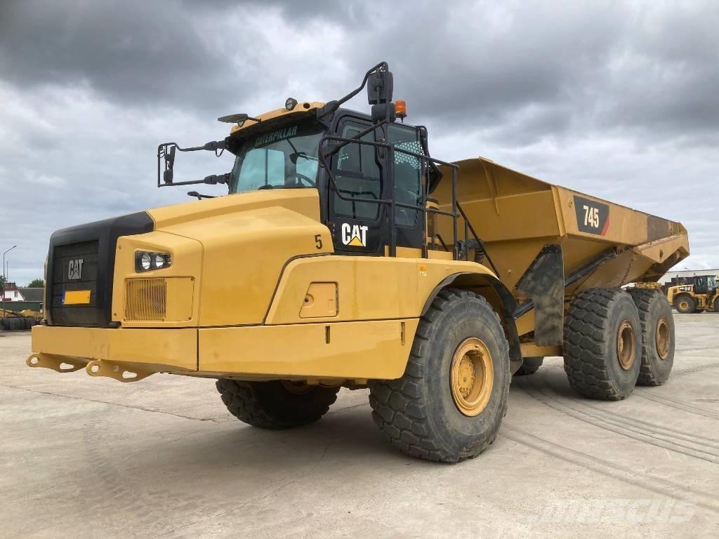 CAT 745 Camiões articulados