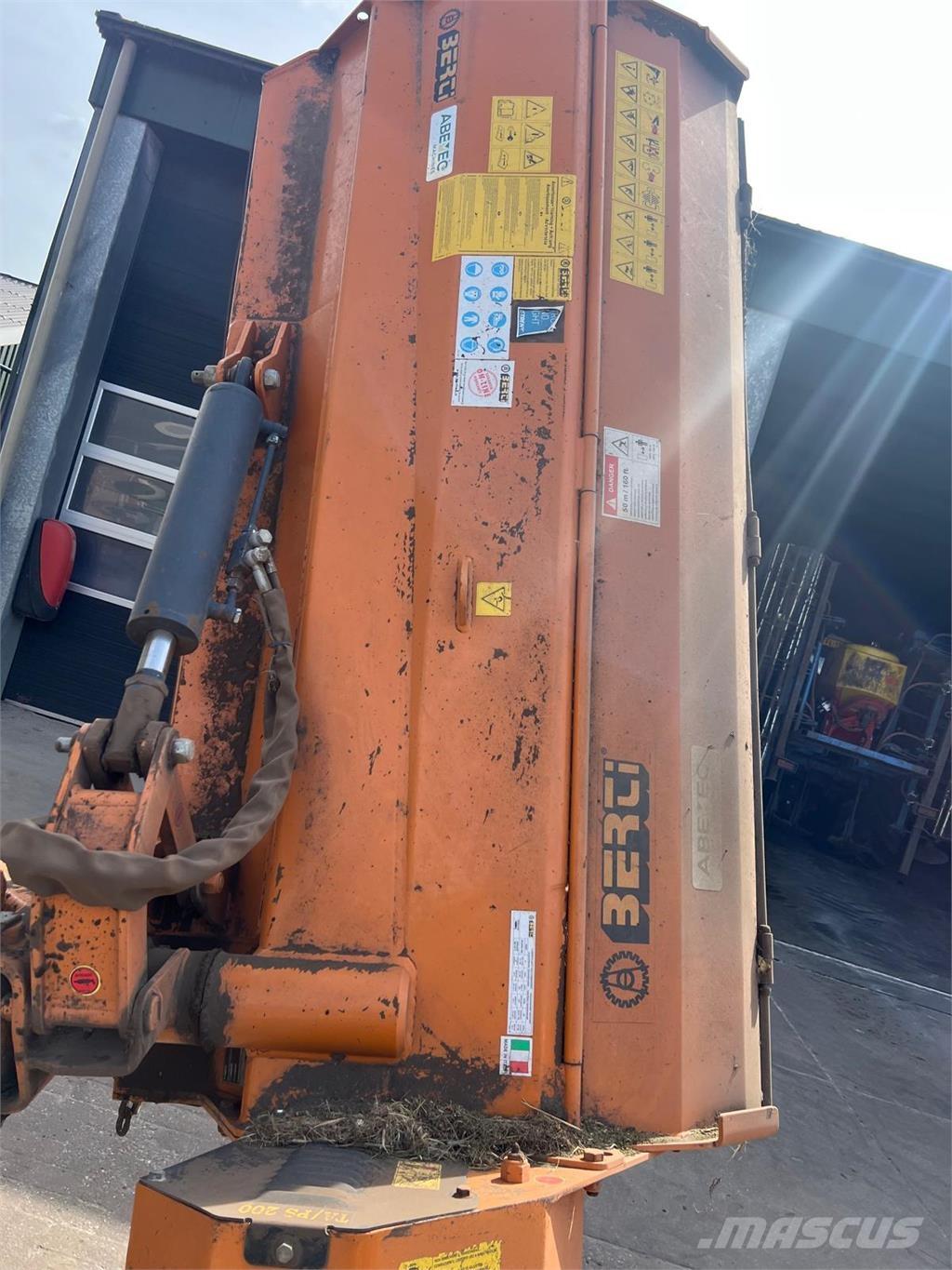 Berti TAPS 200 Corta-Relvas Rough, trim and surrounds