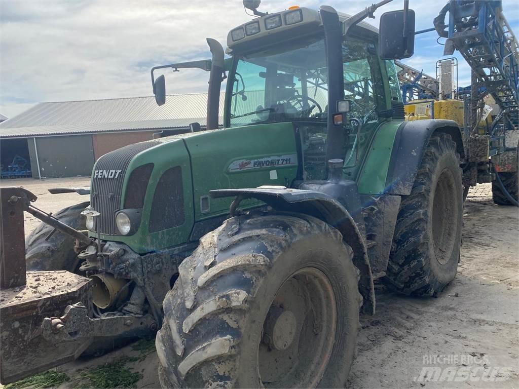 Fendt 711 Tratores Agrícolas usados
