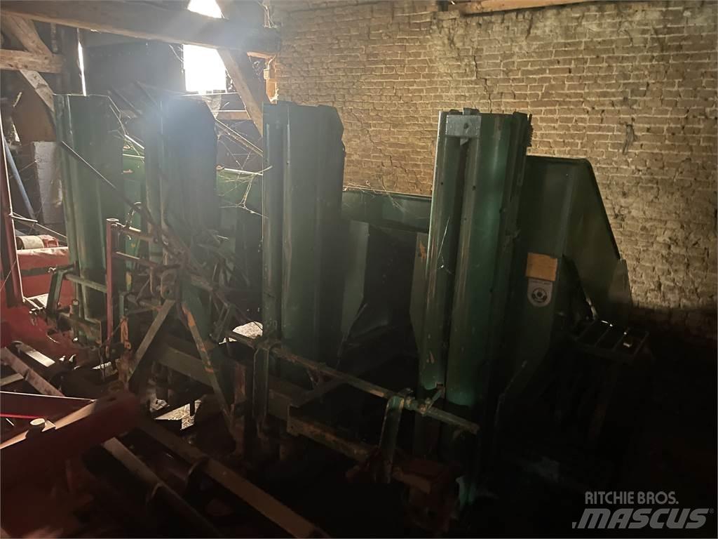 Hassia pootmachine Equipamentos Colheita e apanha de Batatas